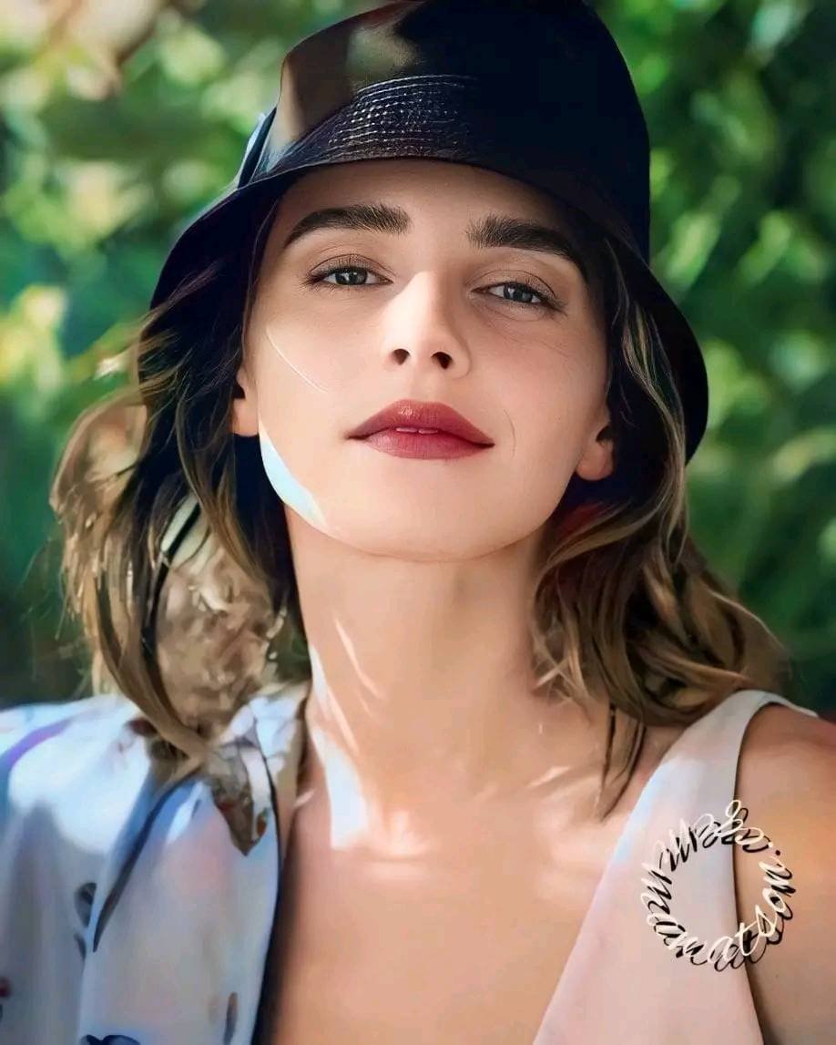 EmTbXJDv Imagine CEI and Pegging by Emma Watson 04.jpg